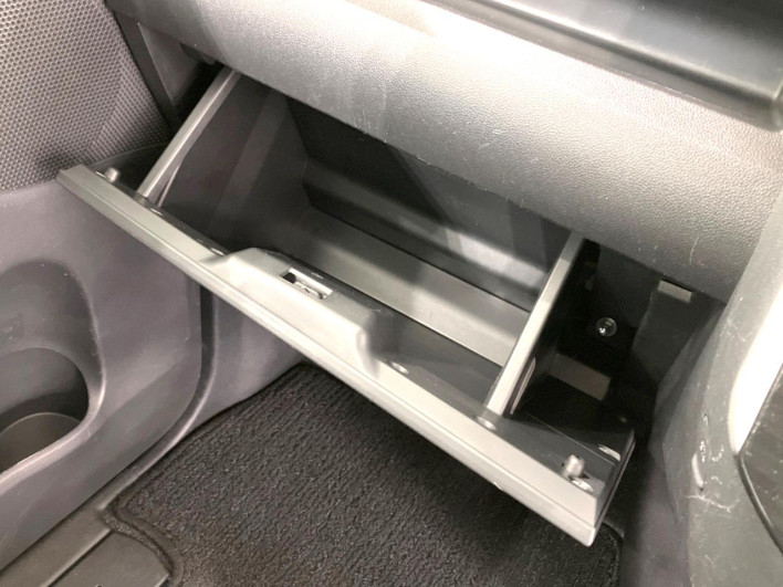 2019 Daihatsu Tanto DBA-LA600S (UW-6a2a26e5f255d)[20]