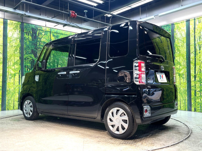 2017 Toyota Pixis Mega DBA-LA700A (UW-6a2a26ee8cada)[22]