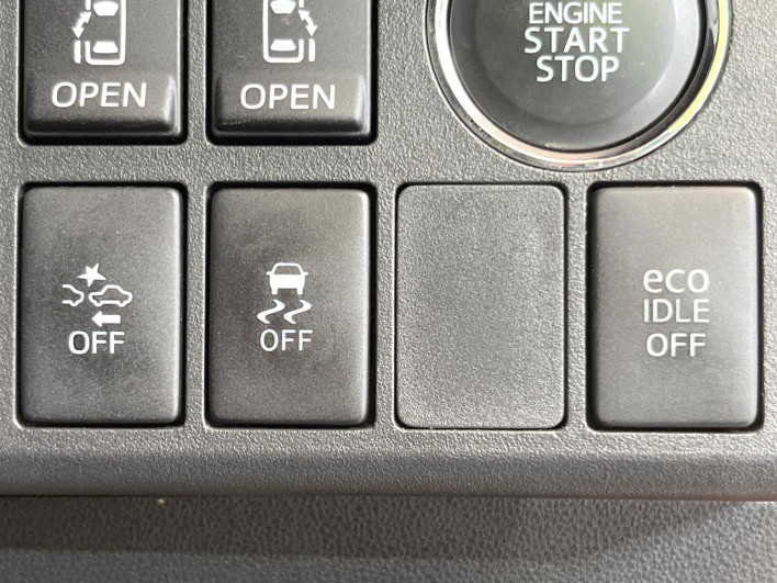 2015 Daihatsu Wake DBA-LA700S (UW-6a2a26eeda819)[17]