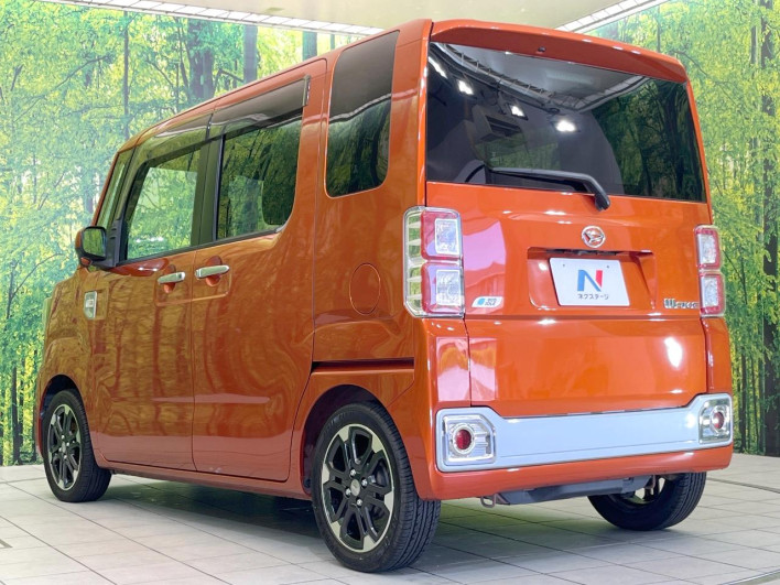 2015 Daihatsu Wake DBA-LA700S (UW-6a2a26eeda819)[10]