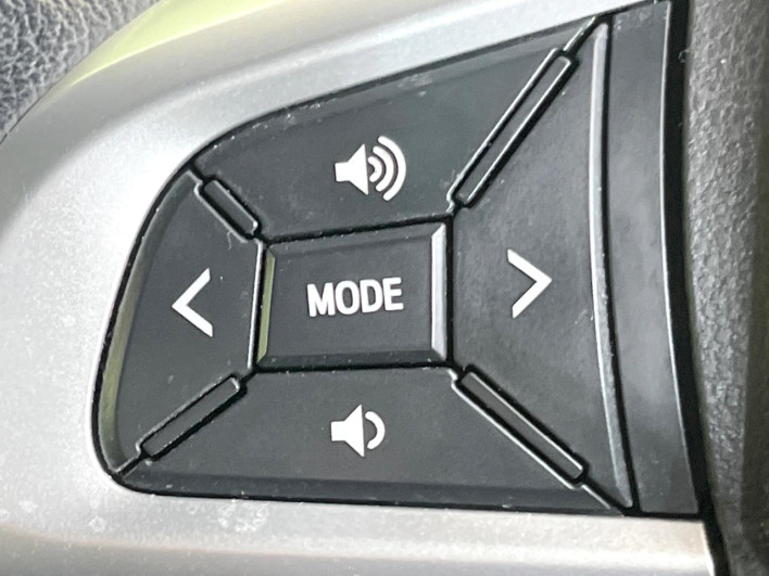 2015 Daihatsu Wake DBA-LA700S (UW-6a2a26eeda819)[22]