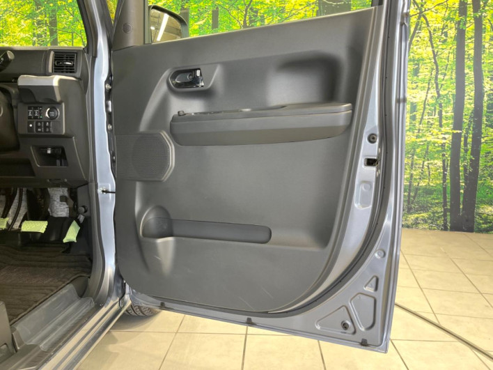 2018 Daihatsu Wake DBA-LA710S (UW-6a2a26f03cd77)[7]