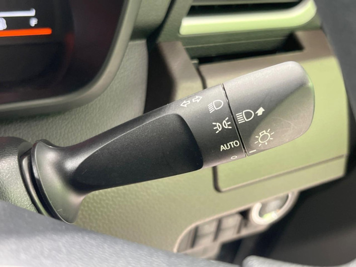 2019 Toyota Roomy DBA-M900A (UW-6a2a26ff1bdd3)[29]