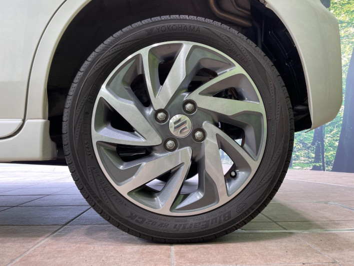 2014 Suzuki Spacia Custom DBA-MK32S (UW-6a2a271e089e2)[12]