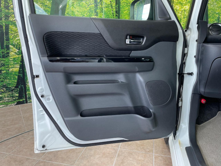 2014 Suzuki Spacia Custom DBA-MK32S (UW-6a2a271e089e2)[22]
