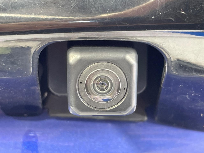 2021 Toyota Yaris 6AA-MXPH10 (UW-6a2a274a4e654)[28]