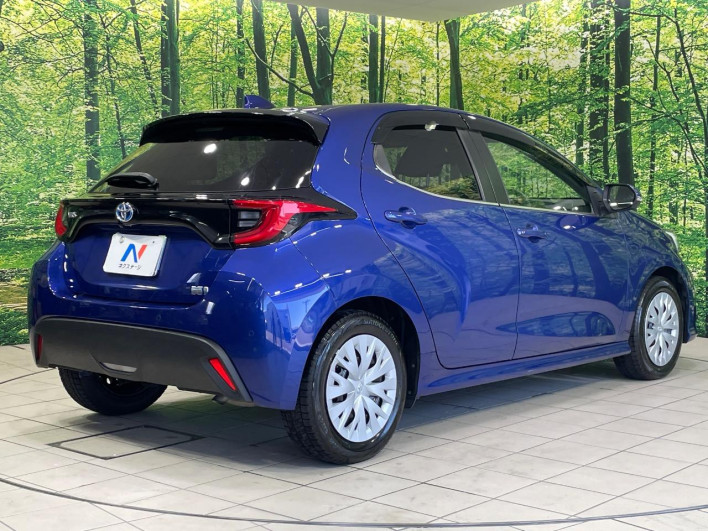 2021 Toyota Yaris 6AA-MXPH10 (UW-6a2a274a4e654)[20]