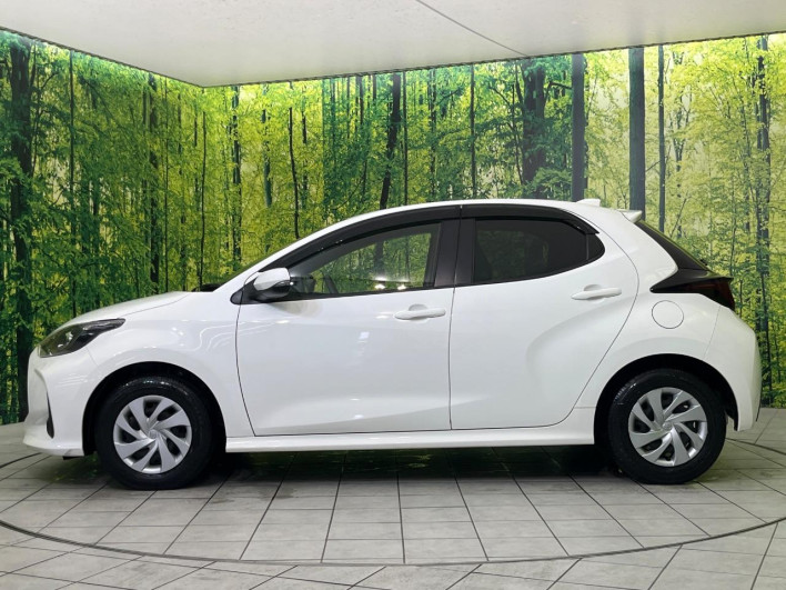 2021 Toyota Yaris 6AA-MXPH10 (UW-6a2a274a53be4)[11]