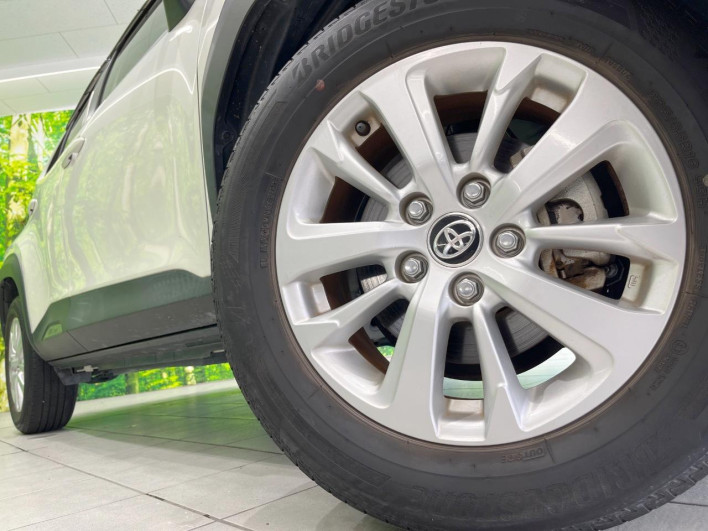 2021 Toyota Yaris Cross 6AA-MXPJ10 (UW-6a2a274c9b106)[8]