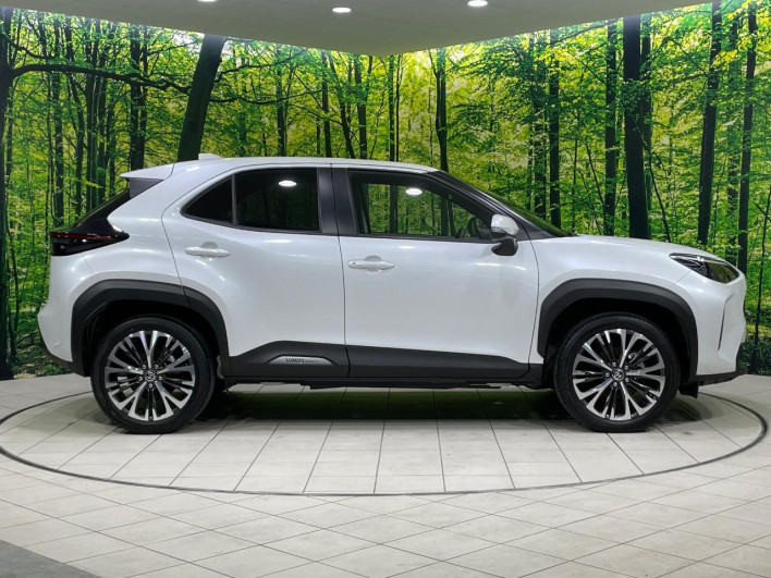 2022 Toyota Yaris Cross 6AA-MXPJ10 (UW-6a2a274d6b977)[17]