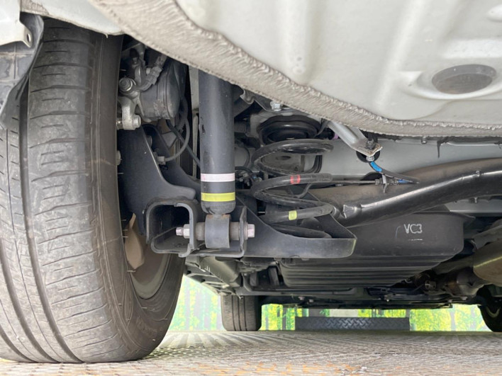 2023 Toyota Voxy 6BA-MZRA90W (UW-6a2a27671f63c)[13]