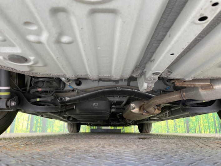 2023 Toyota Voxy 6BA-MZRA90W (UW-6a2a27671f63c)[12]