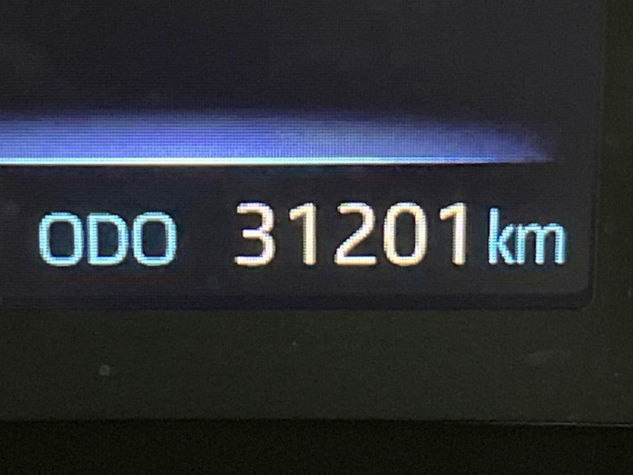 2023 Toyota Voxy 6BA-MZRA90W (UW-6a2a27671f63c)[2]