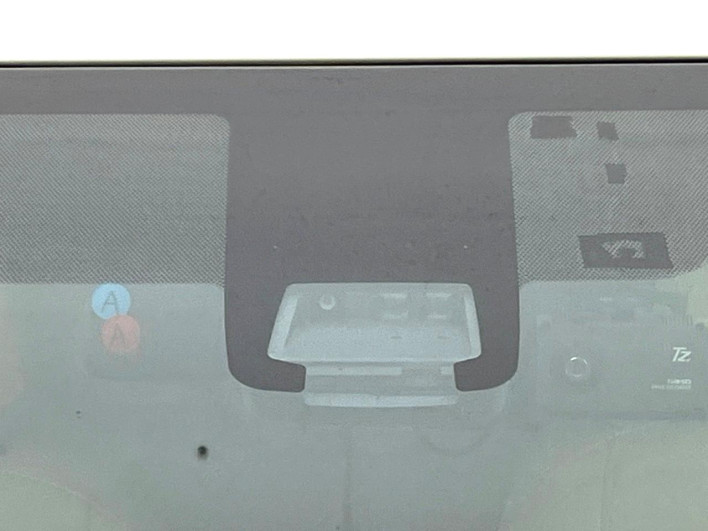2015 Toyota Sienta DAA-NHP170G (UW-6a2a2772ee74a)[5]
