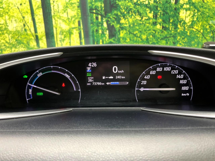 2015 Toyota Sienta DAA-NHP170G (UW-6a2a2772ee74a)[12]