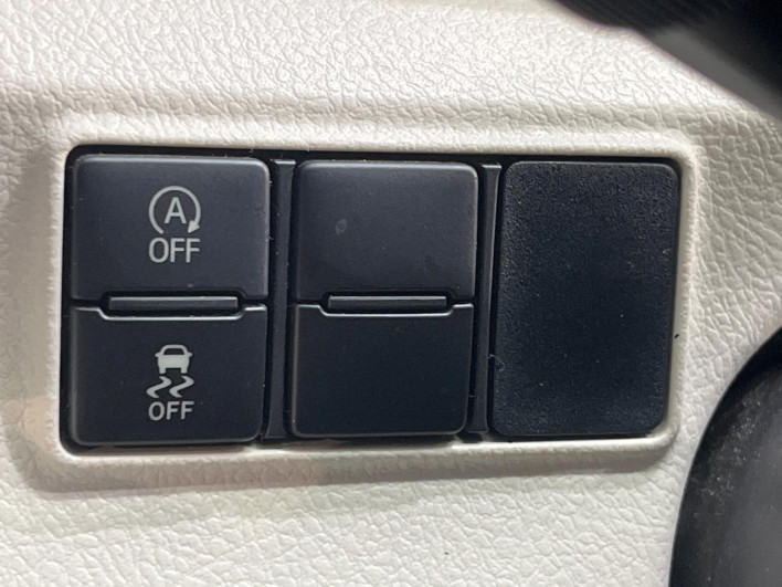 2016 Toyota Sienta DBA-NSP170G (UW-6a2a2775add12)[22]