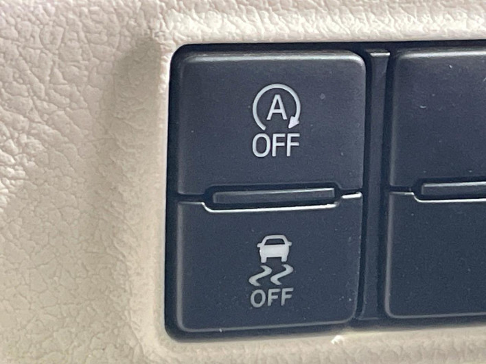2017 Toyota Sienta DBA-NSP170G (UW-6a2a277616e31)[27]