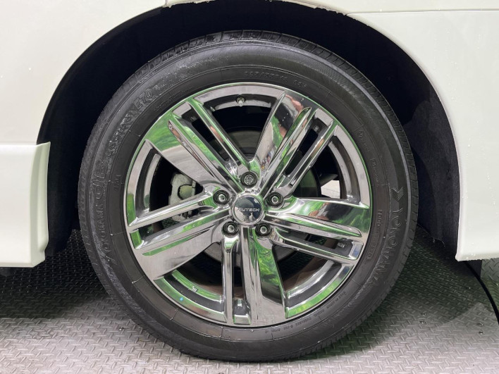2010 Nissan Elgrand DBA-PNE52 (UW-6a2a277ea30f9)[11]