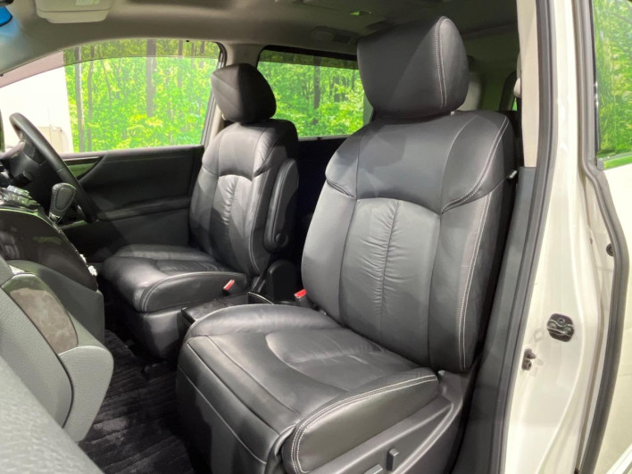 2010 Nissan Elgrand DBA-PNE52 (UW-6a2a277ea30f9)[13]