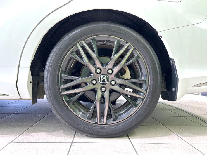 2021 Honda Odyssey Hybrid 6AA-RC4 (UW-6a2a27840de6f)[15]