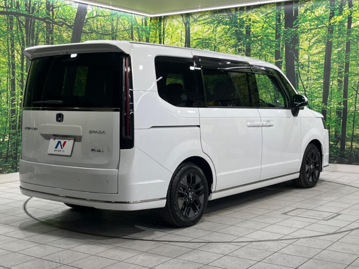 2023 Honda Step Wagon 6AA-RP8 (UW-6a2a2787a7722)[8]