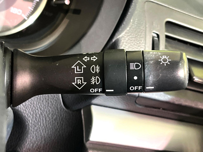 2014 Subaru Forester DBA-SJ5 (UW-6a2a279dc6391)[25]