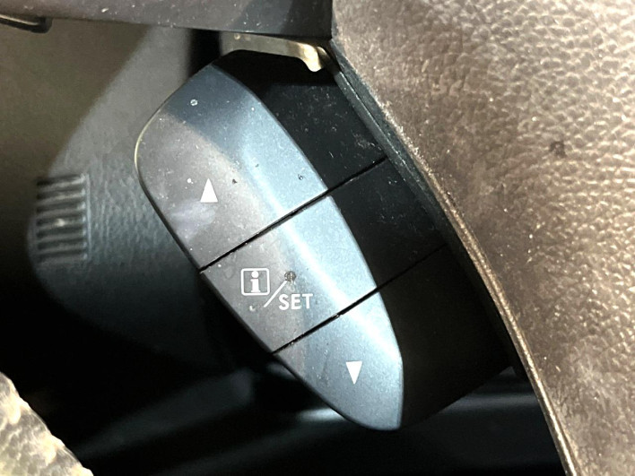 2014 Subaru Forester DBA-SJ5 (UW-6a2a279dc6391)[21]