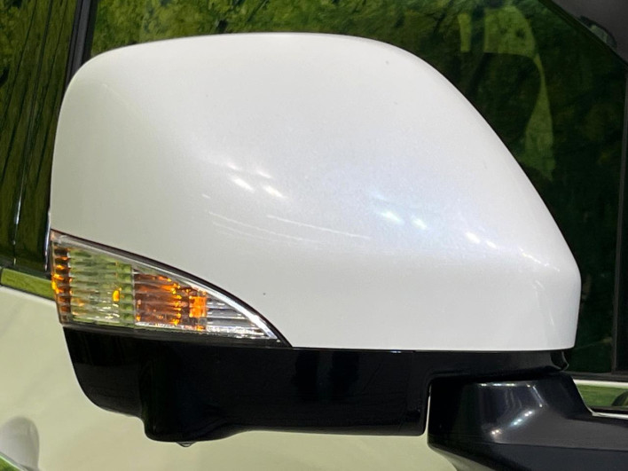 2016 Nissan Elgrand DBA-TE52 (UW-6a2a27a40be0a)[14]