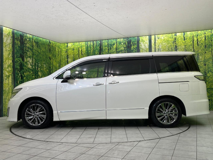 2016 Nissan Elgrand DBA-TE52 (UW-6a2a27a40be0a)[11]