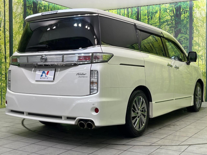 2016 Nissan Elgrand DBA-TE52 (UW-6a2a27a40be0a)[8]