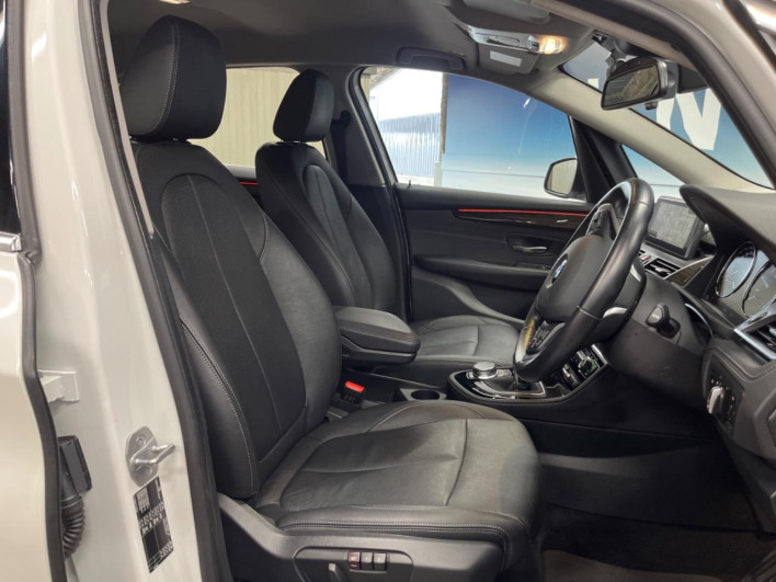 2019 BMW 2 Series DBA-6S15 (UW-6a2a27b879035)[26]
