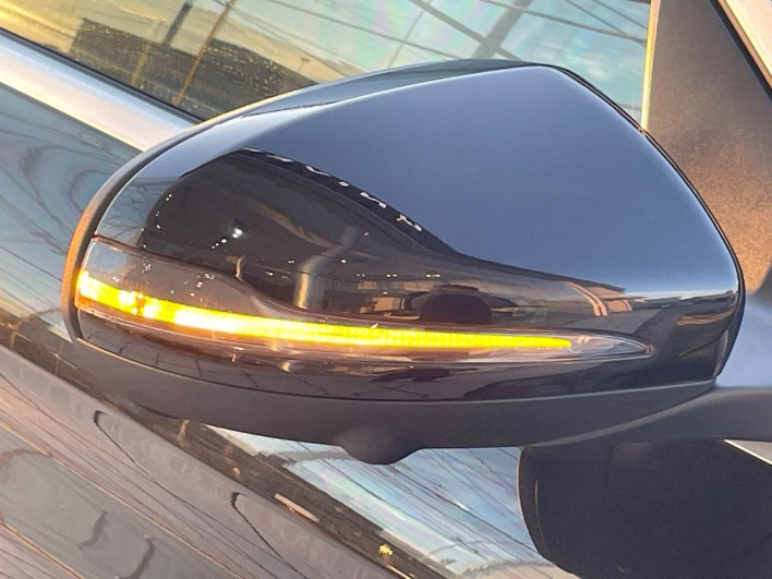 2018 Mercedes Benz GLC LDA-253905C (UW-6a2a27badf53a)[25]