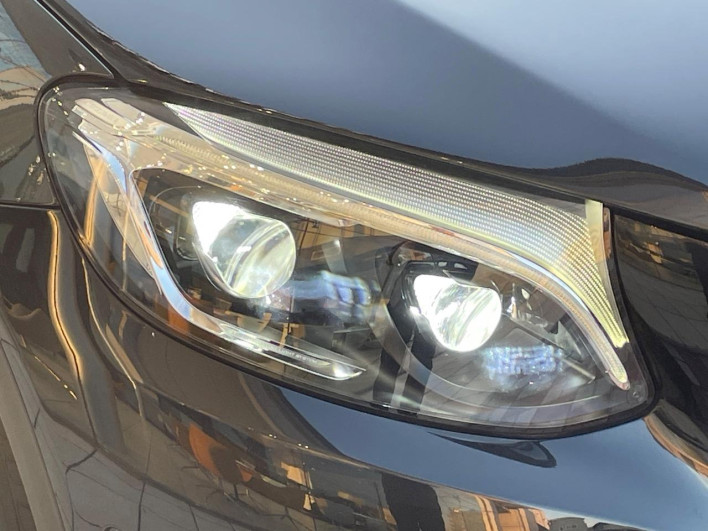 2018 Mercedes Benz GLC LDA-253905C (UW-6a2a27badf53a)[23]