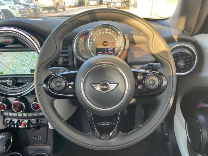 2016 Rover Mini DBA-WG15 (UW-6a2a27c02ea9e)[10]