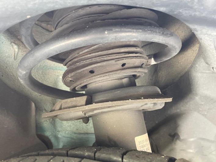 2016 Rover Mini DBA-WG15 (UW-6a2a27c02ea9e)[4]