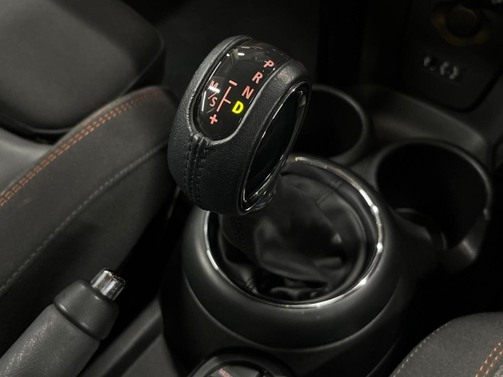 2017 Rover Mini LDA-XN20 (UW-6a2a27c1bcde4)[18]