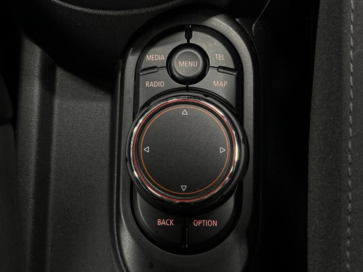 2017 Rover Mini LDA-XN20 (UW-6a2a27c1bcde4)[19]