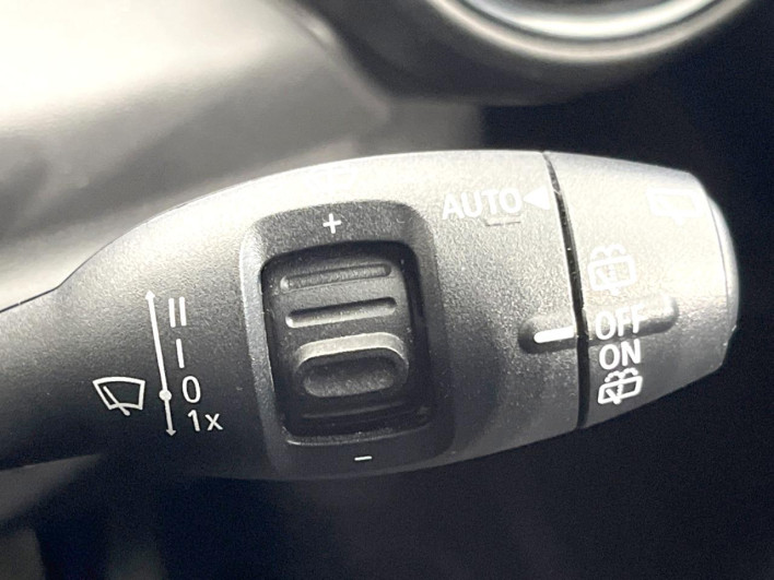2021 Rover Mini 3DA-XY15MW (UW-6a2a27c2bbf95)[23]