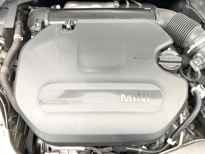 2021 Rover Mini 3DA-XY15MW (UW-6a2a27c2bbf95)[4]