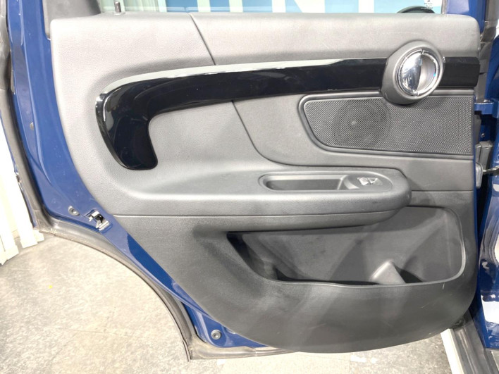 2019 Rover Mini LDA-YT20 (UW-6a2a27c2ef8b8)[12]