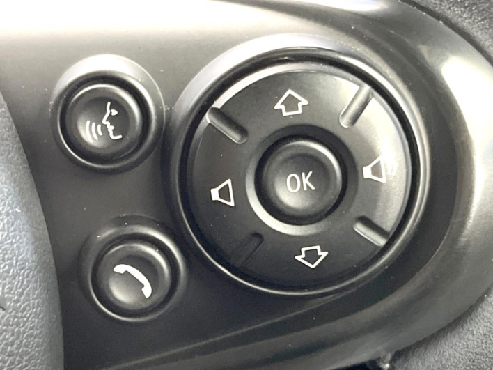 2019 Rover Mini LDA-YT20 (UW-6a2a27c2ef8b8)[24]
