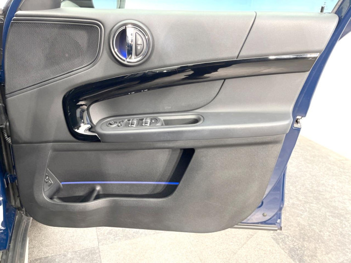 2019 Rover Mini LDA-YT20 (UW-6a2a27c2ef8b8)[20]