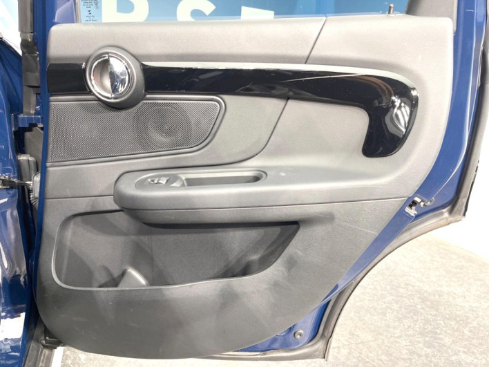 2019 Rover Mini LDA-YT20 (UW-6a2a27c2ef8b8)[18]