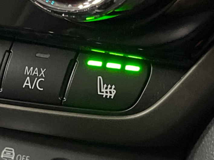 2018 Rover Mini LDA-YT20 (UW-6a2a27c3d0691)[9]