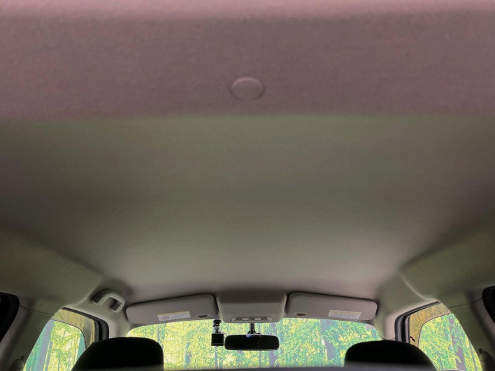 2011 Nissan JUKE DBA-YF15 (UW-6a2a27c644444)[27]