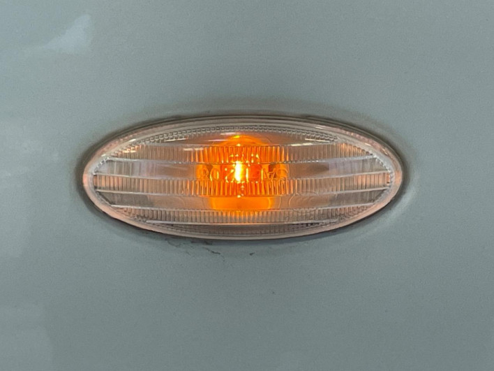2012 Nissan JUKE DBA-YF15 (UW-6a2a27c6cb1f0)[20]