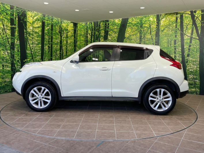 2012 Nissan JUKE DBA-YF15 (UW-6a2a27c6cb1f0)[13]