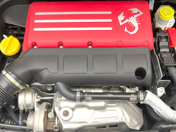 2020 Abartha Abarth 595 ABA-31214T (UW-6a2a27ce6ab74)[4]