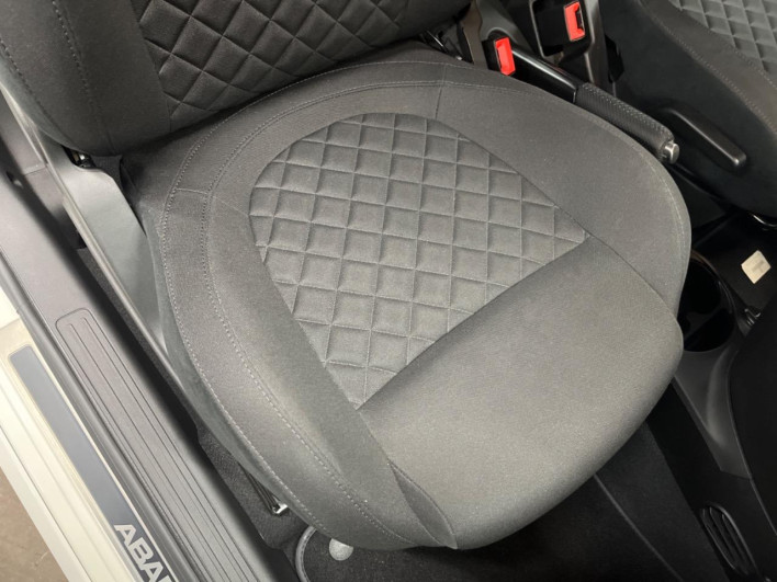 2023 Abartha Abarth 595 3BA-31214T (UW-6a2a27cf39ea5)[28]