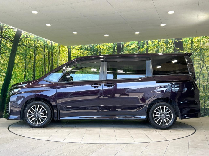 2014 Toyota Voxy DBA-ZRR80W (UW-6a2a27d16b3ca)[6]